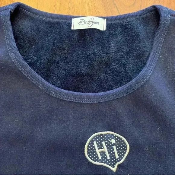 Vintage long sleeves navy sweaters with cats embroidery on the front. Medium - Picture 5 of 8